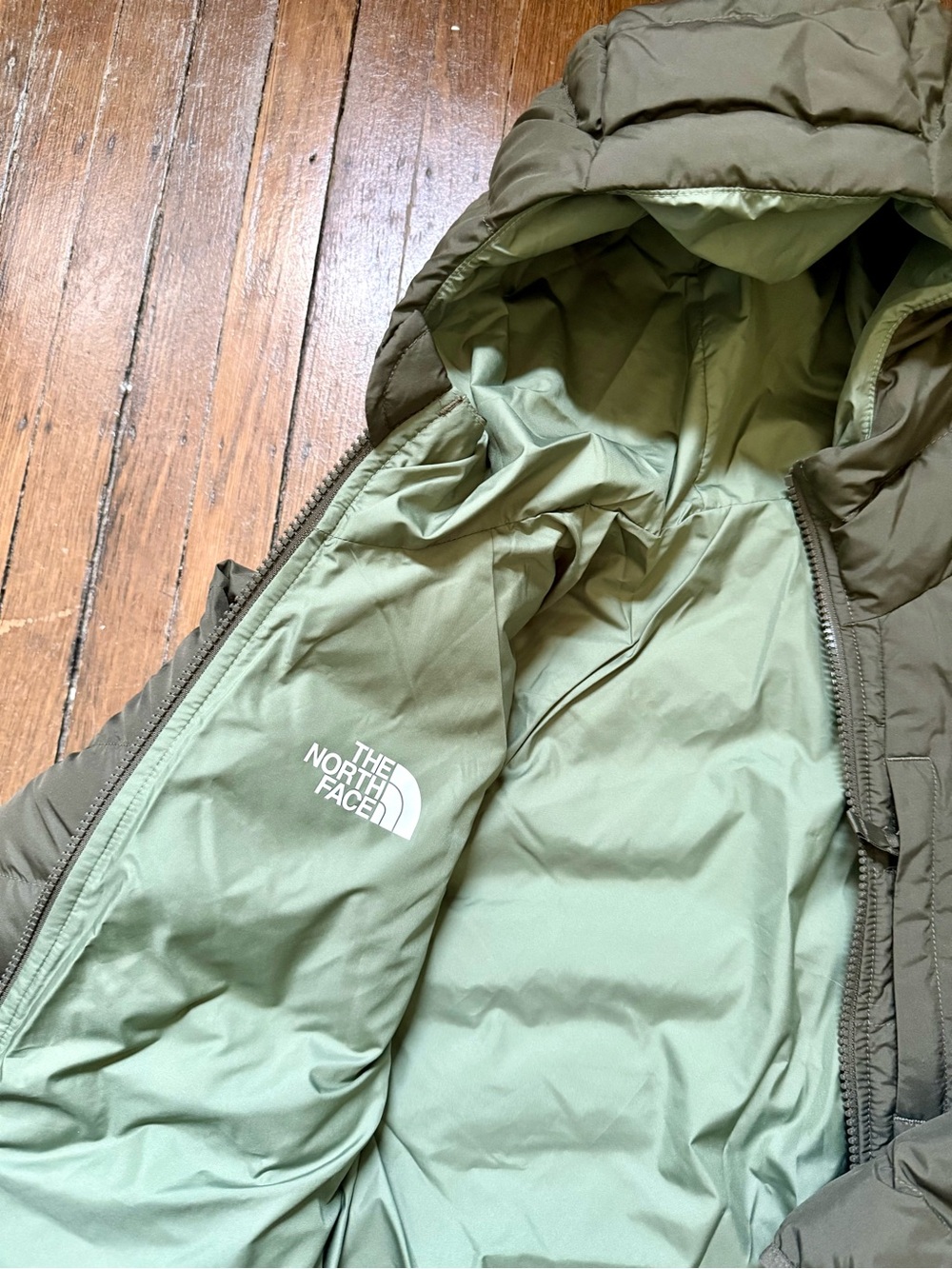 The North Face Kids Reversible Olive Green Puffer Jacket with Hood, L (12) - Picture 2 of 4